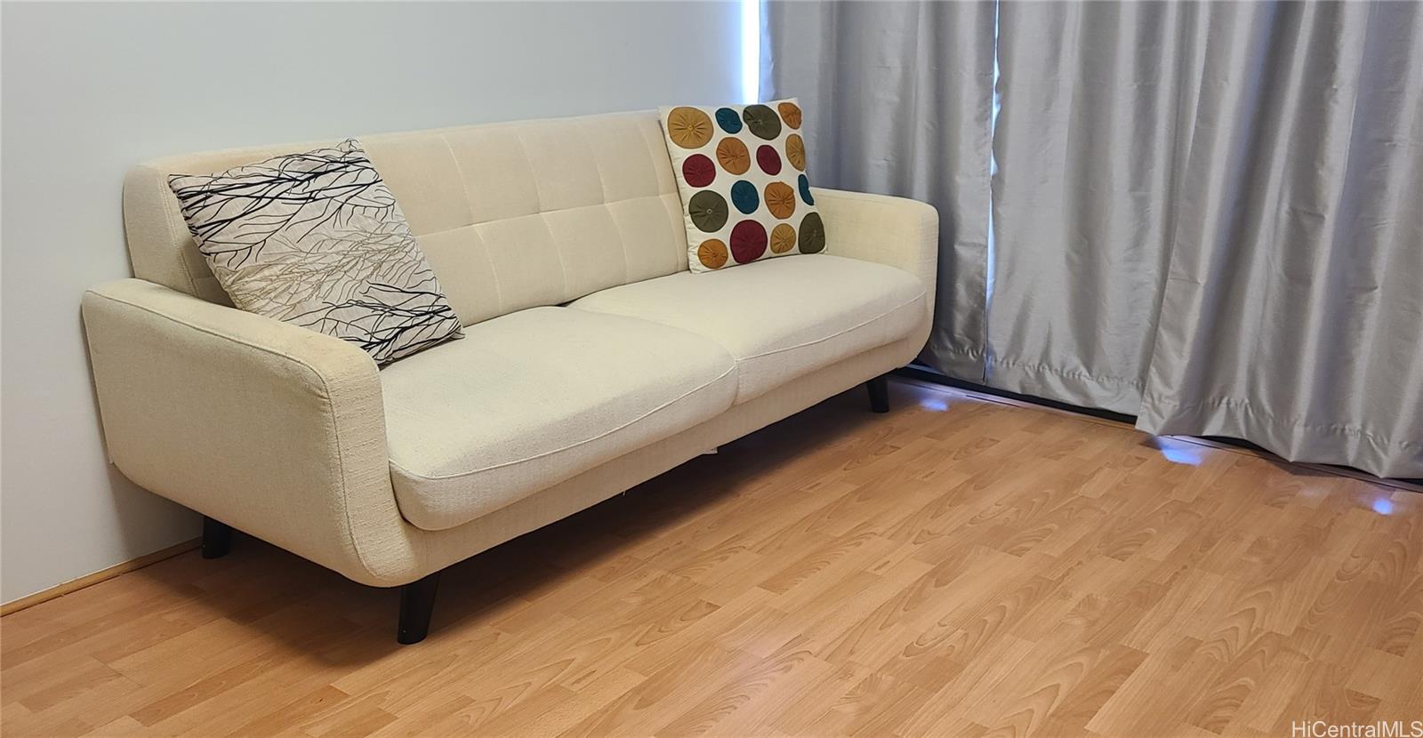 Century Square condo # 1010, Honolulu, Hawaii - photo 4 of 21