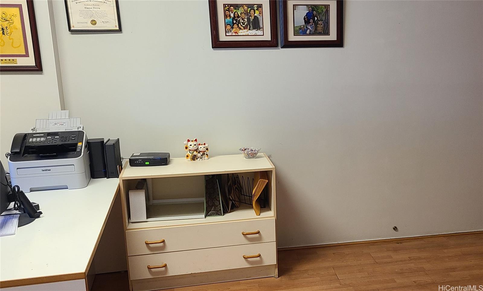 Century Square condo # 1010, Honolulu, Hawaii - photo 5 of 21