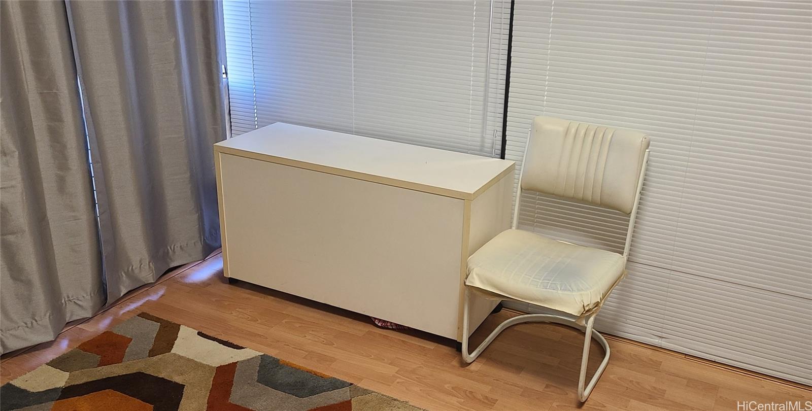 Century Square condo # 1010, Honolulu, Hawaii - photo 8 of 21