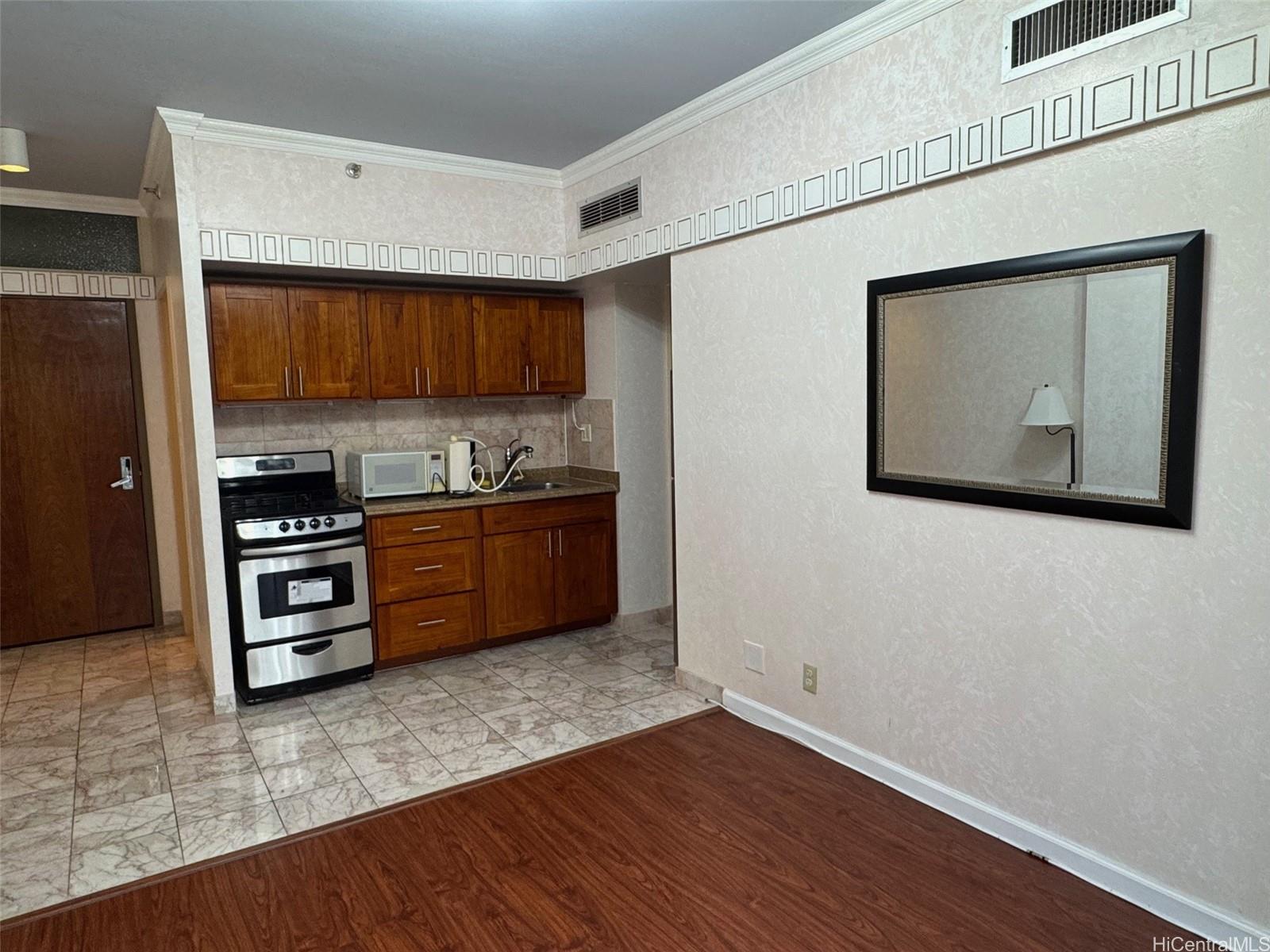 Century Square condo # 1302, Honolulu, Hawaii - photo 2 of 16