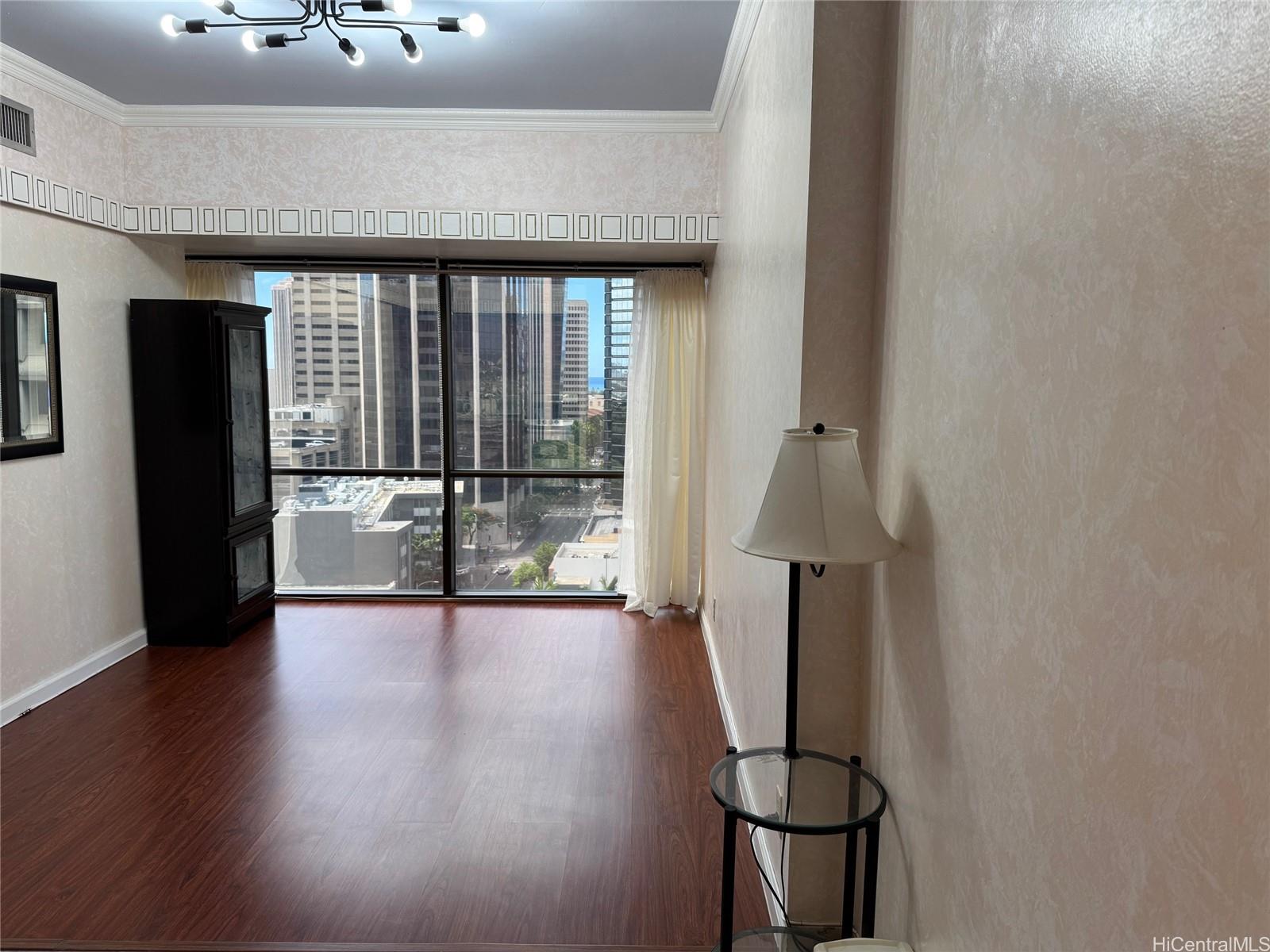 Century Square condo # 1302, Honolulu, Hawaii - photo 10 of 16