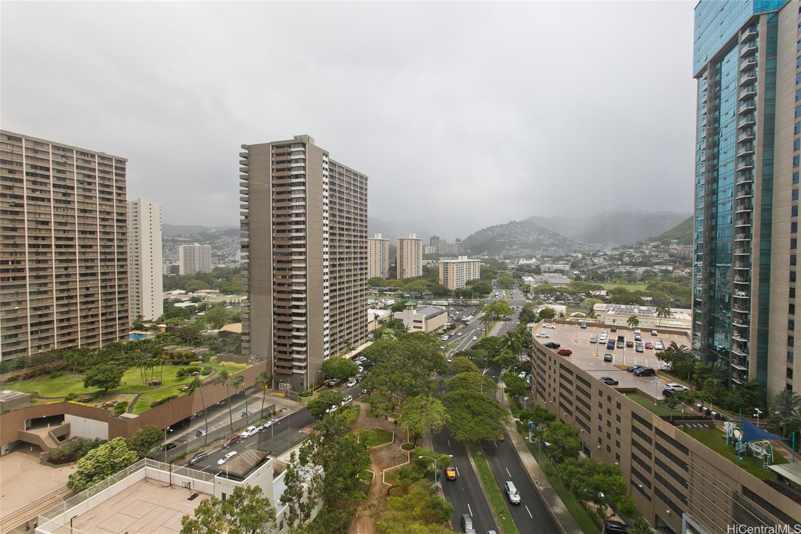 Century Square condo # 1706, Honolulu, Hawaii - photo 13 of 13