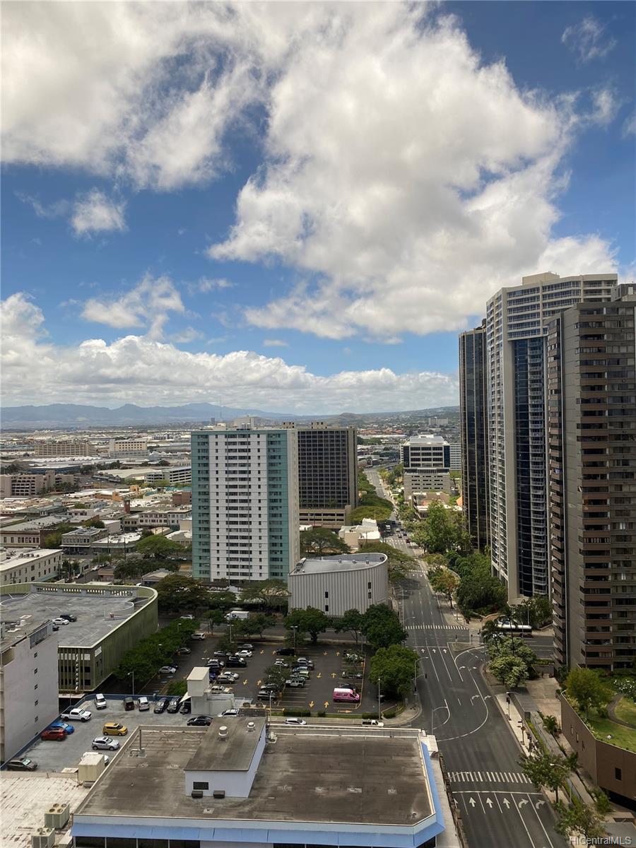 Century Square condo # 2207, Honolulu, Hawaii - photo 16 of 16