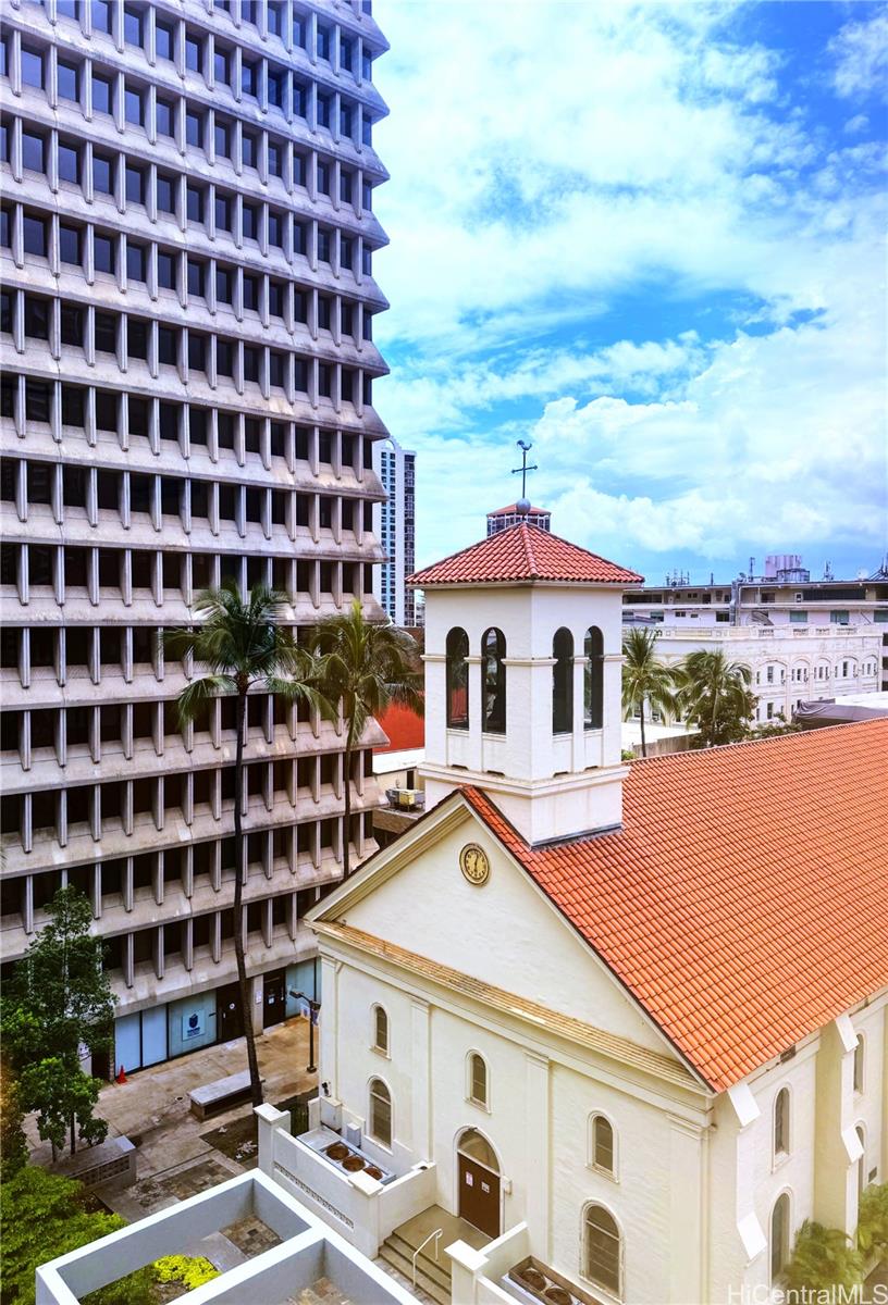 Century Square condo # 701, Honolulu, Hawaii - photo 12 of 12