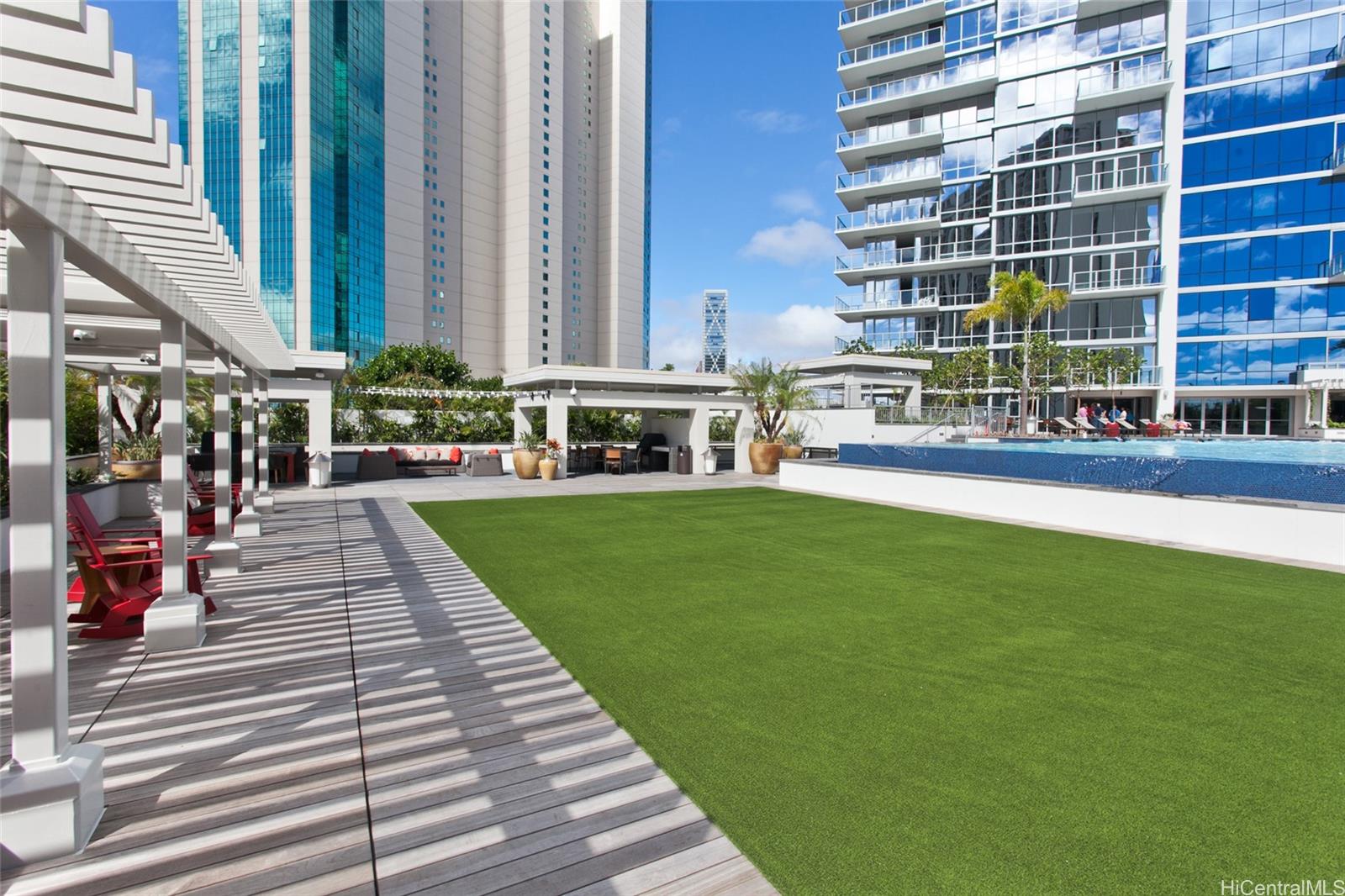 Waihonua condo # 1208, Honolulu, Hawaii - photo 15 of 17