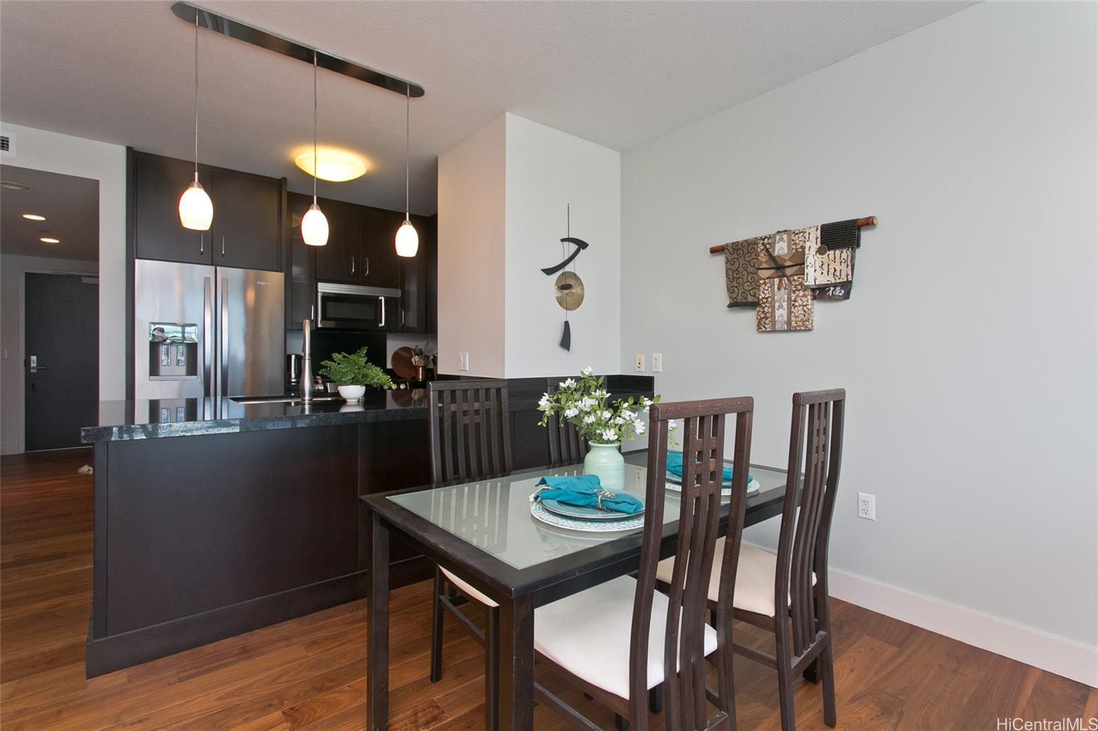 Waihonua condo # 1208, Honolulu, Hawaii - photo 4 of 17