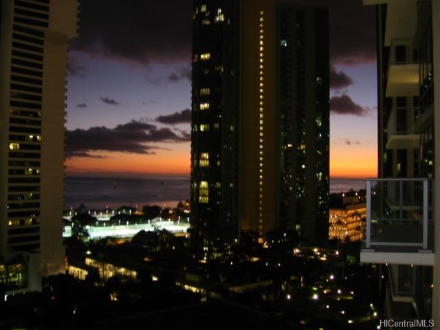 Waihonua condo # 1503, Honolulu, Hawaii - photo 4 of 20