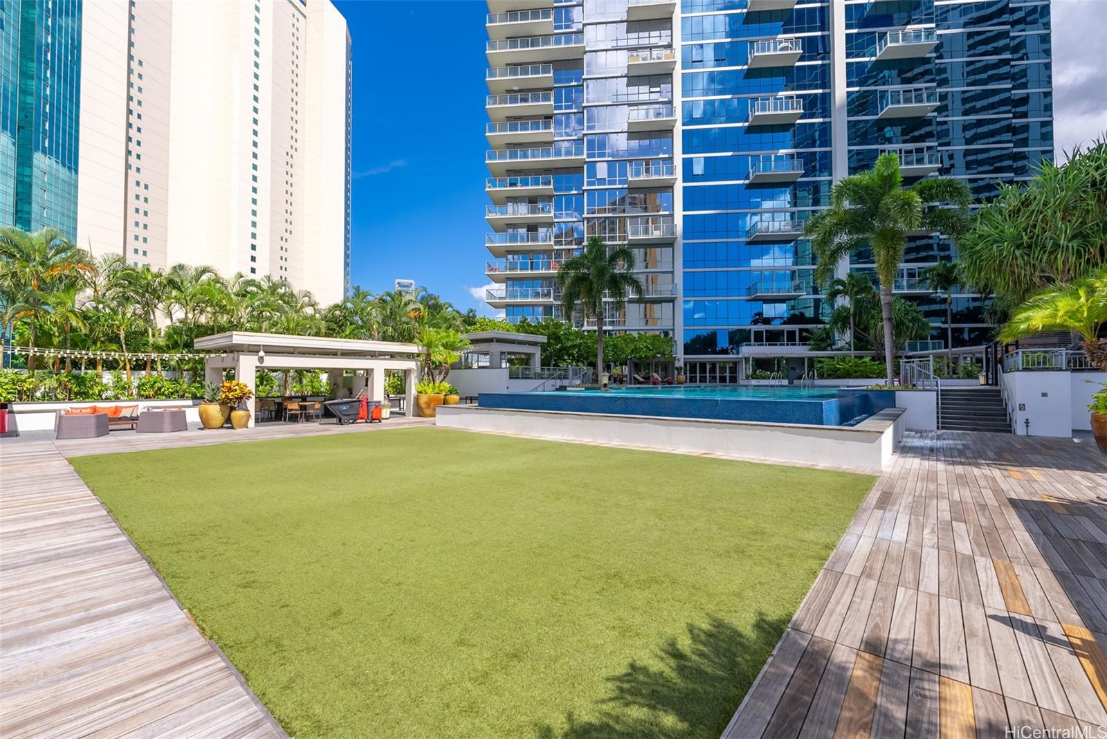 Waihonua condo # 1605, Honolulu, Hawaii - photo 22 of 25