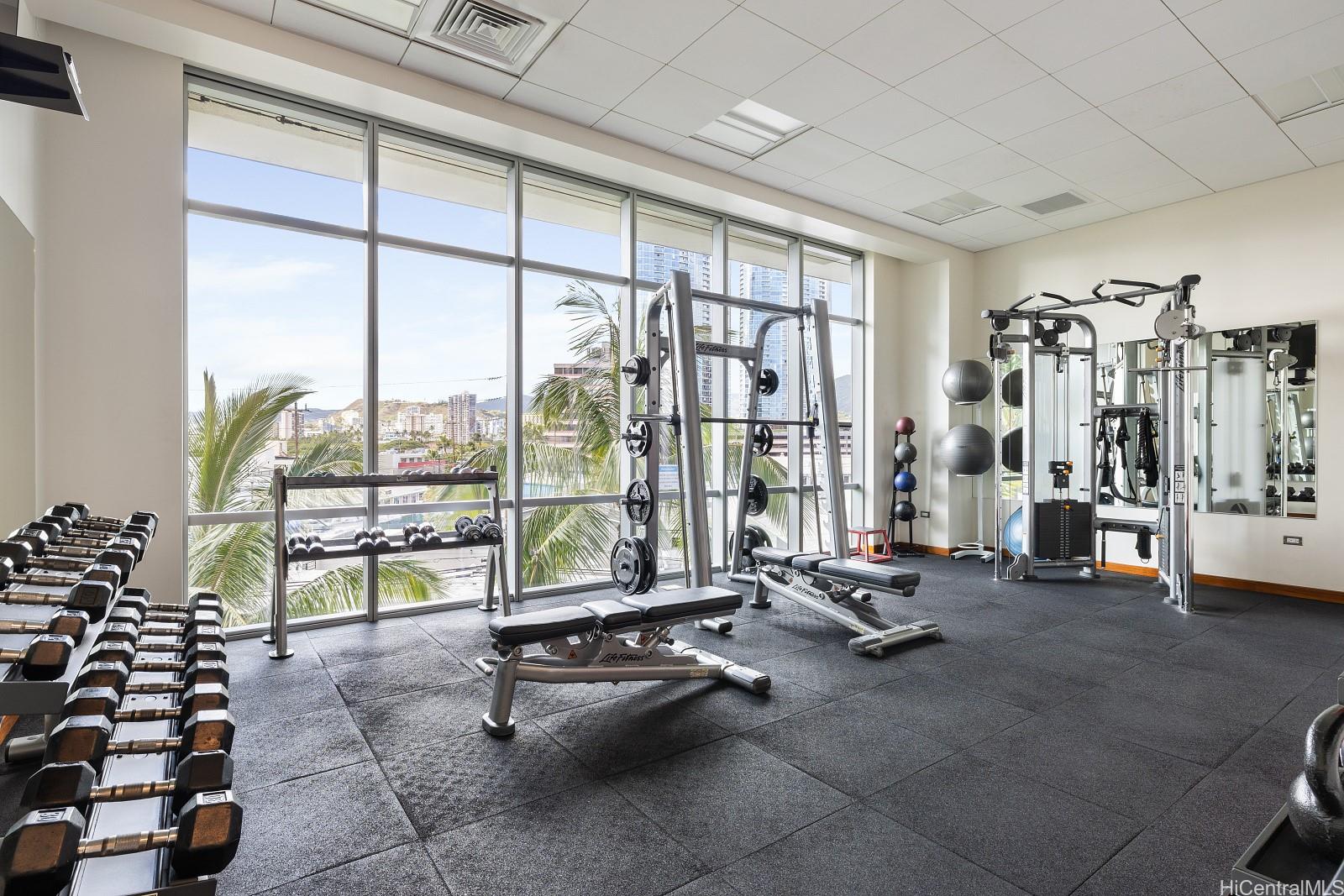 Waihonua condo # 2408, Honolulu, Hawaii - photo 22 of 25