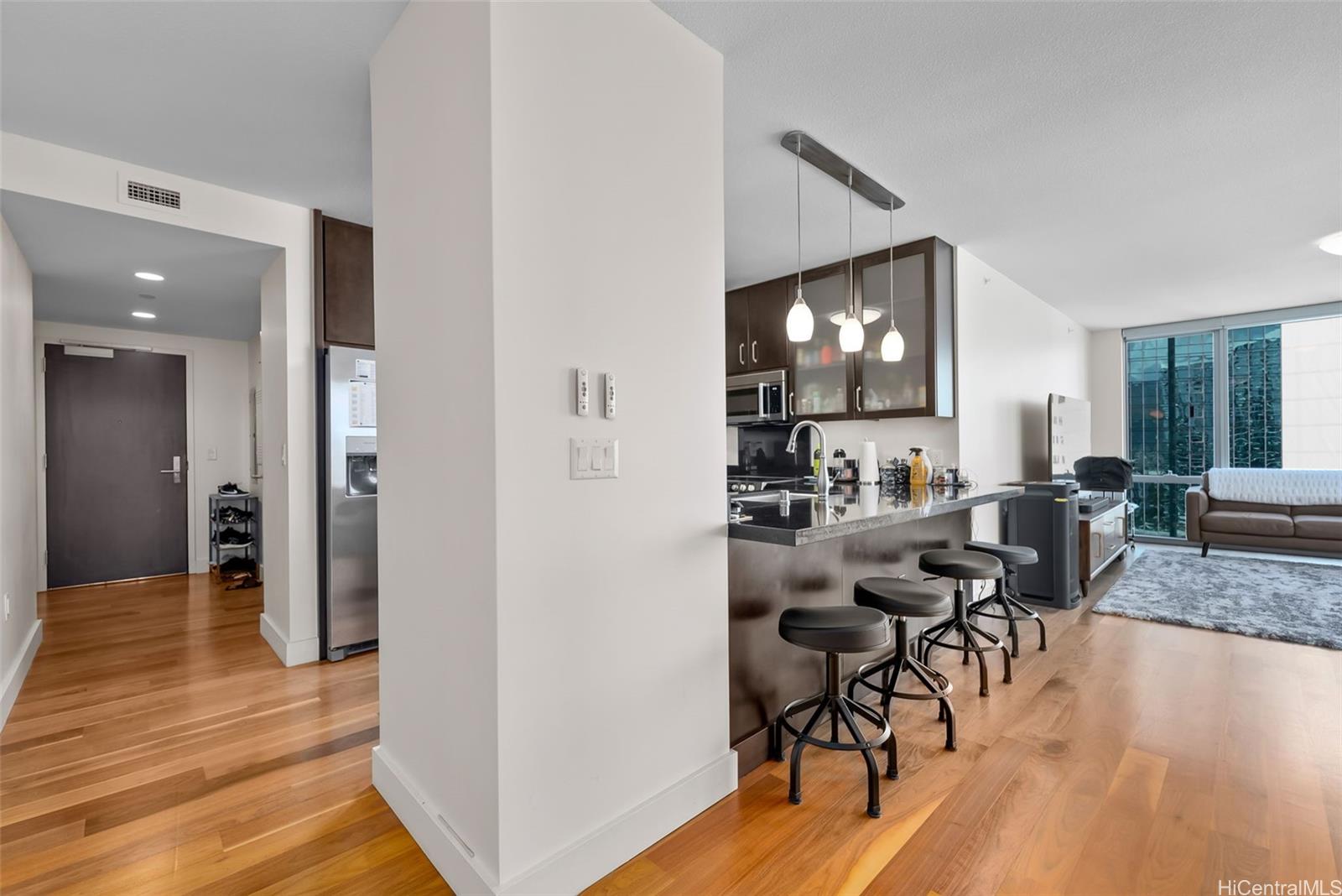 Waihonua condo # 2409, Honolulu, Hawaii - photo 4 of 24