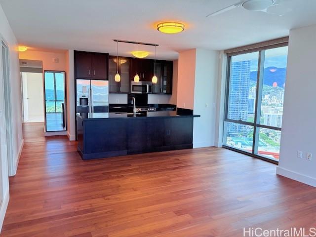 Waihonua condo # 2605, Honolulu, Hawaii - photo 2 of 12