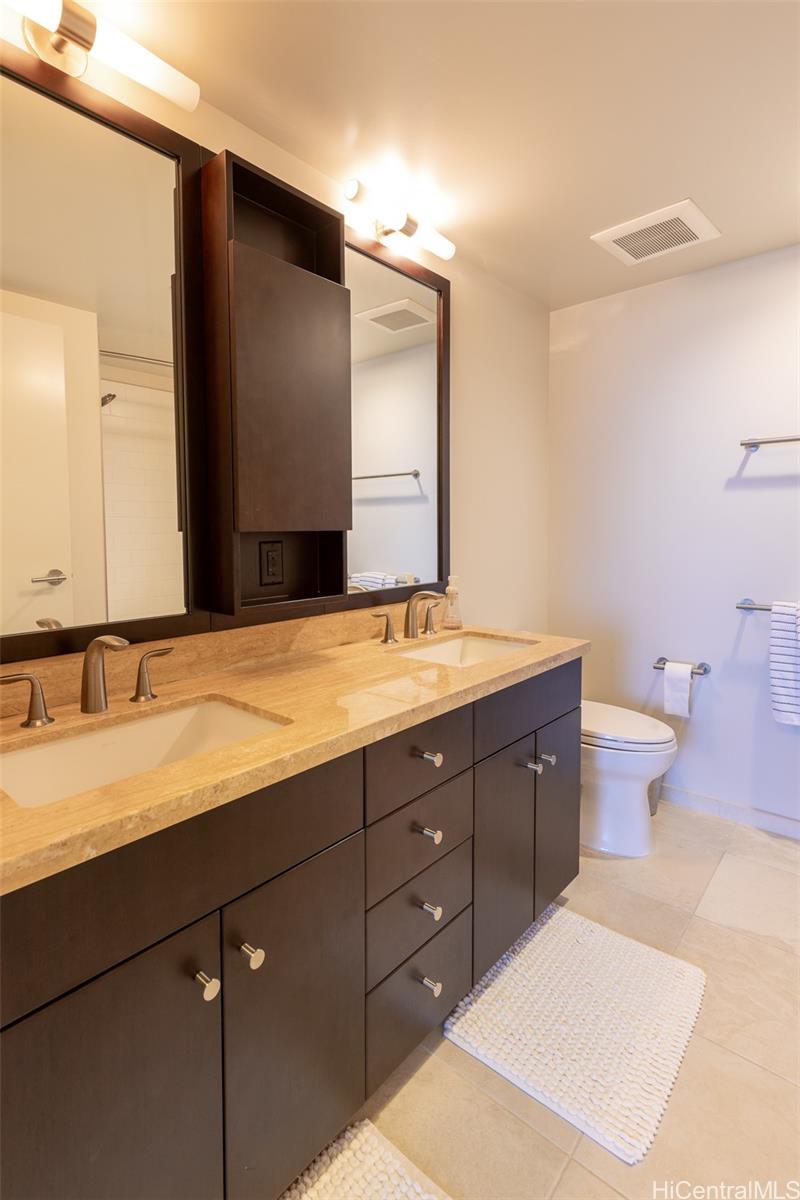 Waihonua condo # 2704, Honolulu, Hawaii - photo 9 of 15