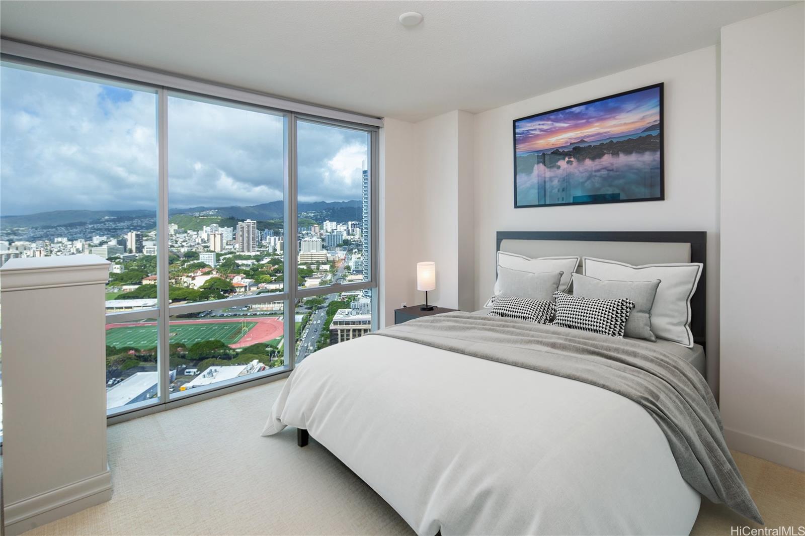 Waihonua condo # 2908, Honolulu, Hawaii - photo 4 of 18