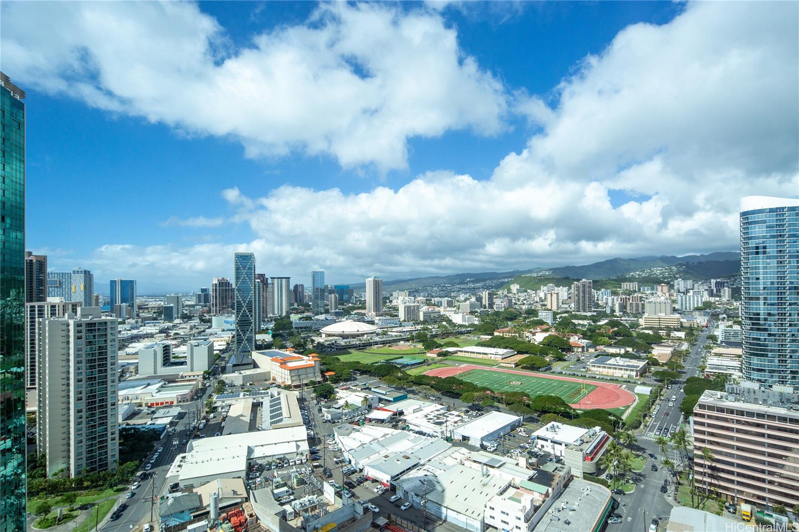 Waihonua condo # 2908, Honolulu, Hawaii - photo 7 of 18