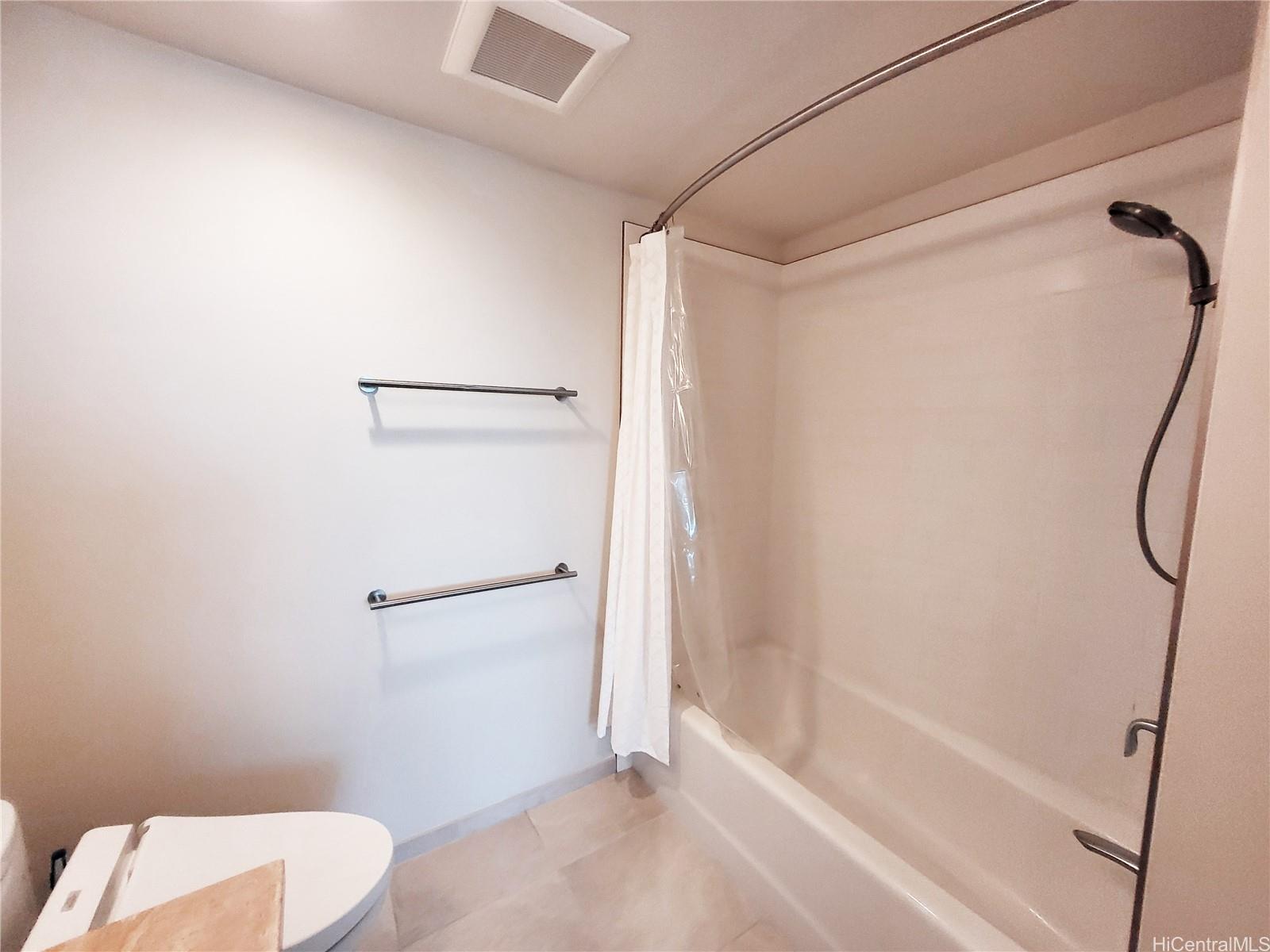 1189 Waimanu St Honolulu - Rental - photo 14 of 25