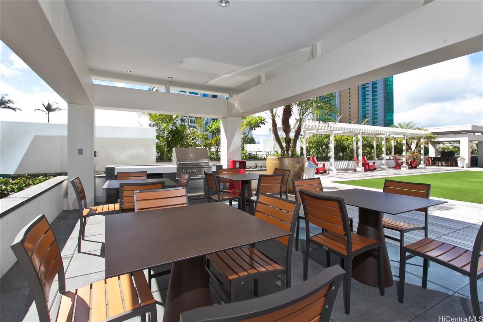 1189 Waimanu St Honolulu - Rental - photo 19 of 21