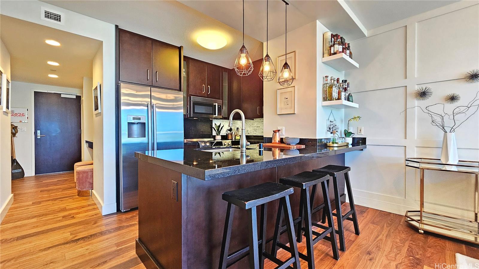 Waihonua condo # 3608, Honolulu, Hawaii - photo 3 of 22