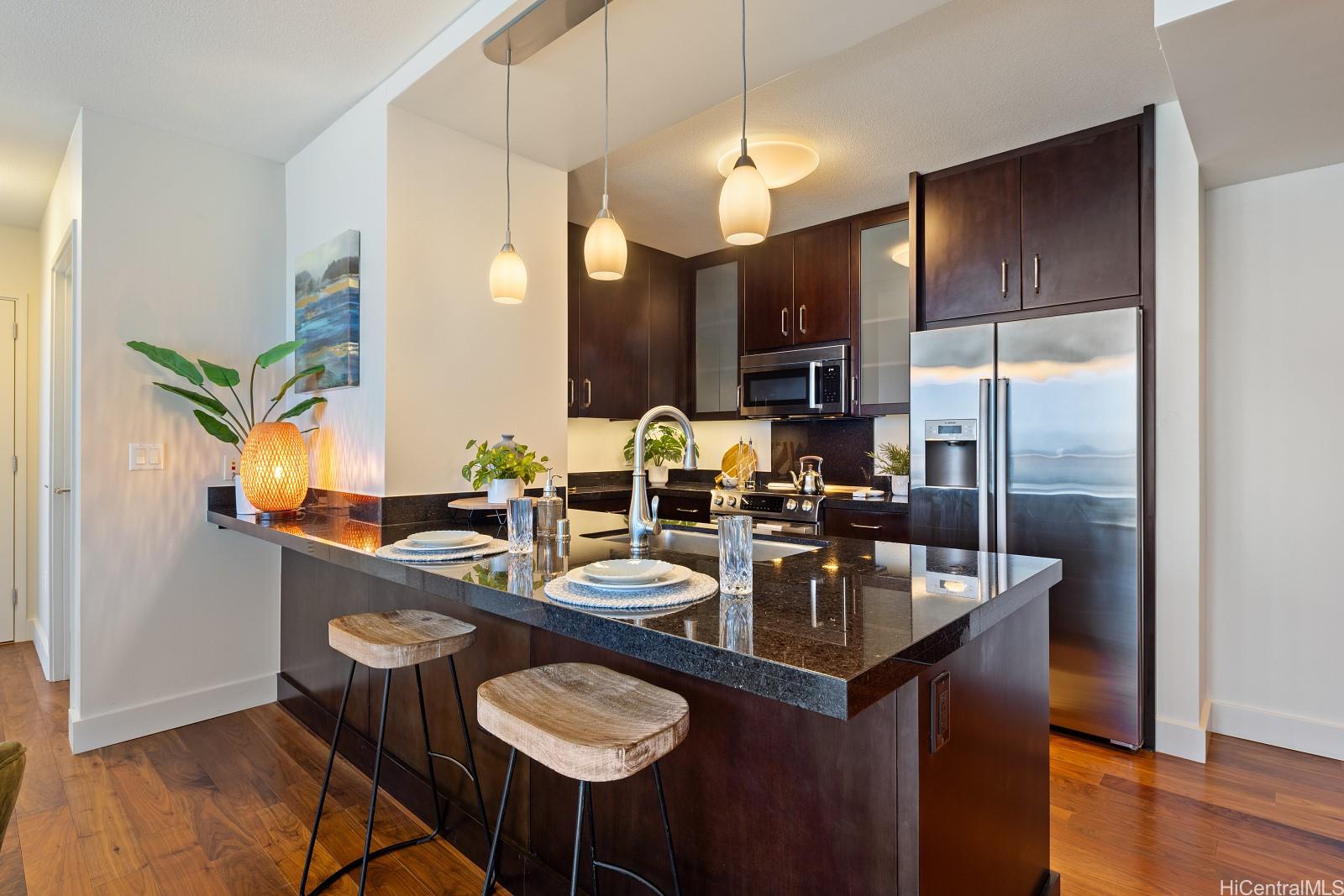 Waihonua condo # 3703, Honolulu, Hawaii - photo 5 of 25