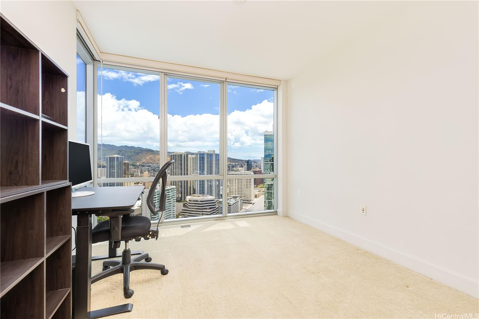 Waihonua condo # 3905, Honolulu, Hawaii - photo 11 of 25