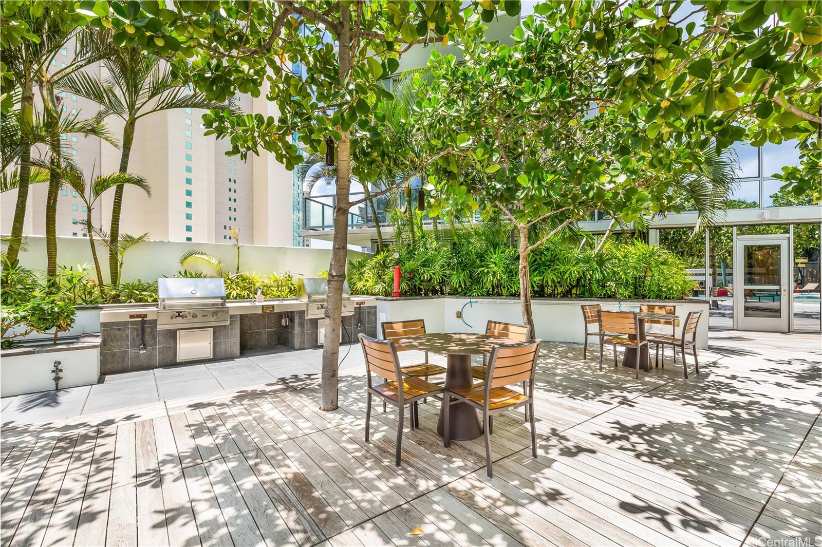 Waihonua condo # 3905, Honolulu, Hawaii - photo 20 of 25