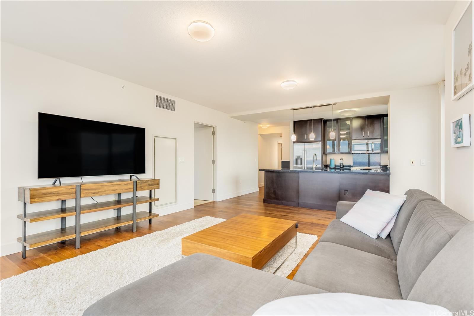 Waihonua condo # 3905, Honolulu, Hawaii - photo 3 of 25