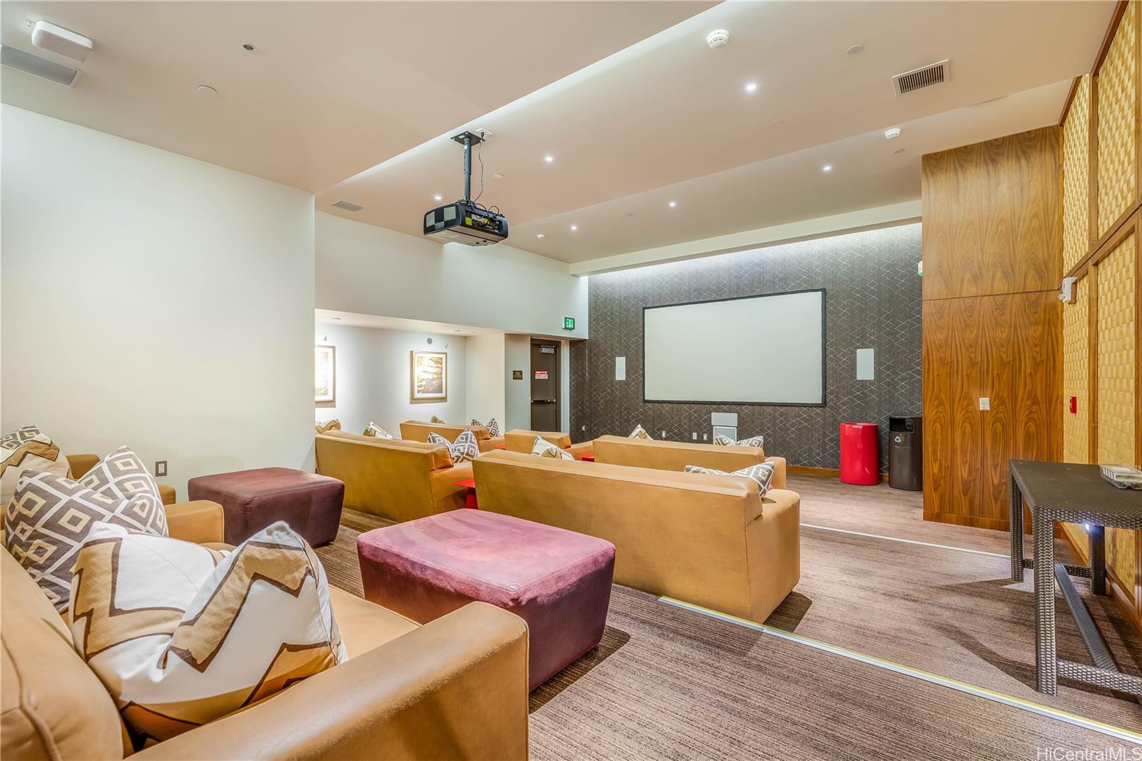 Waihonua condo # 3905, Honolulu, Hawaii - photo 24 of 25