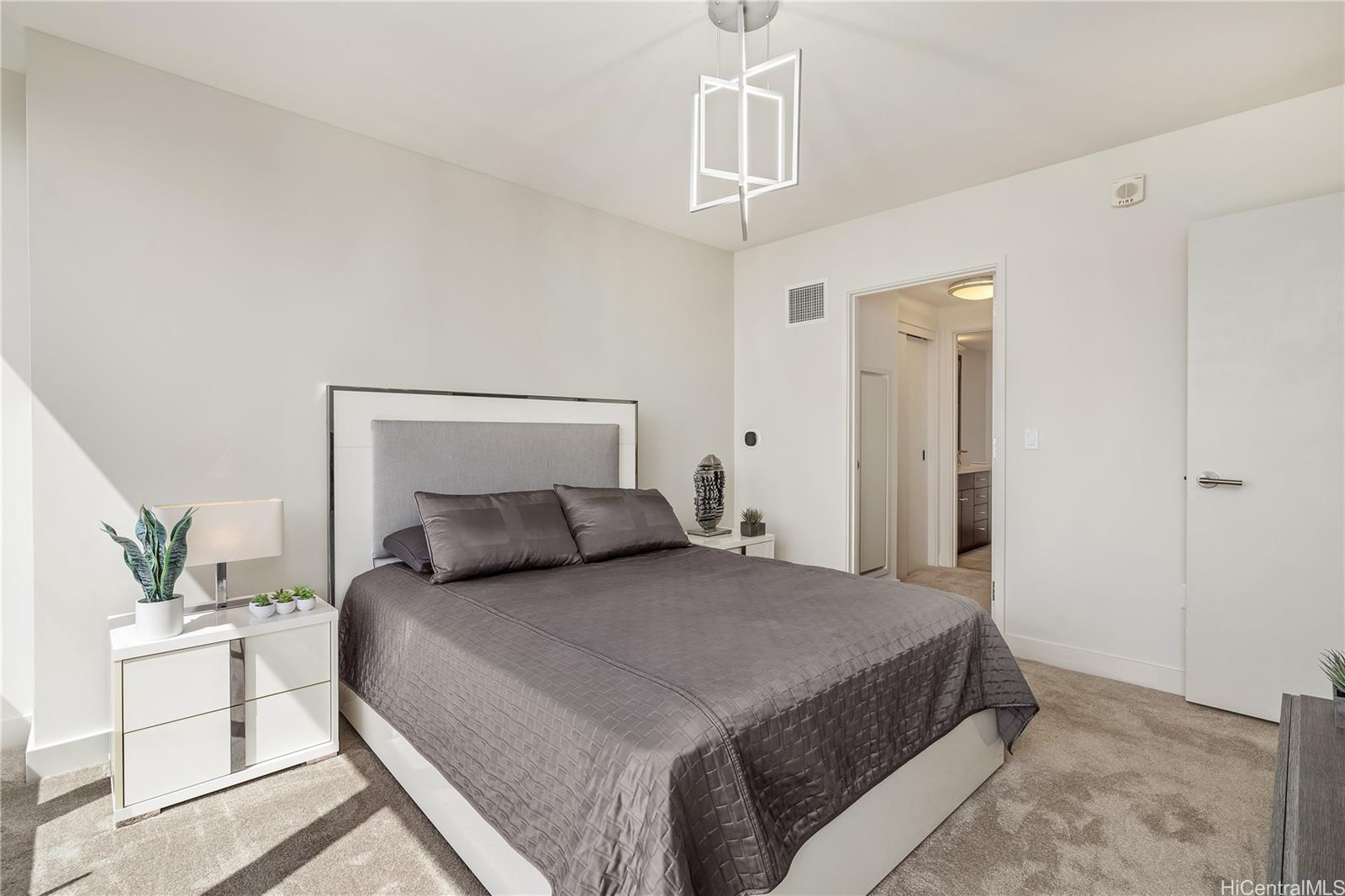 Waihonua condo # 4002, Honolulu, Hawaii - photo 11 of 24