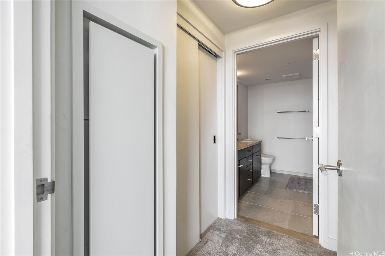 Waihonua condo # 4002, Honolulu, Hawaii - photo 12 of 24