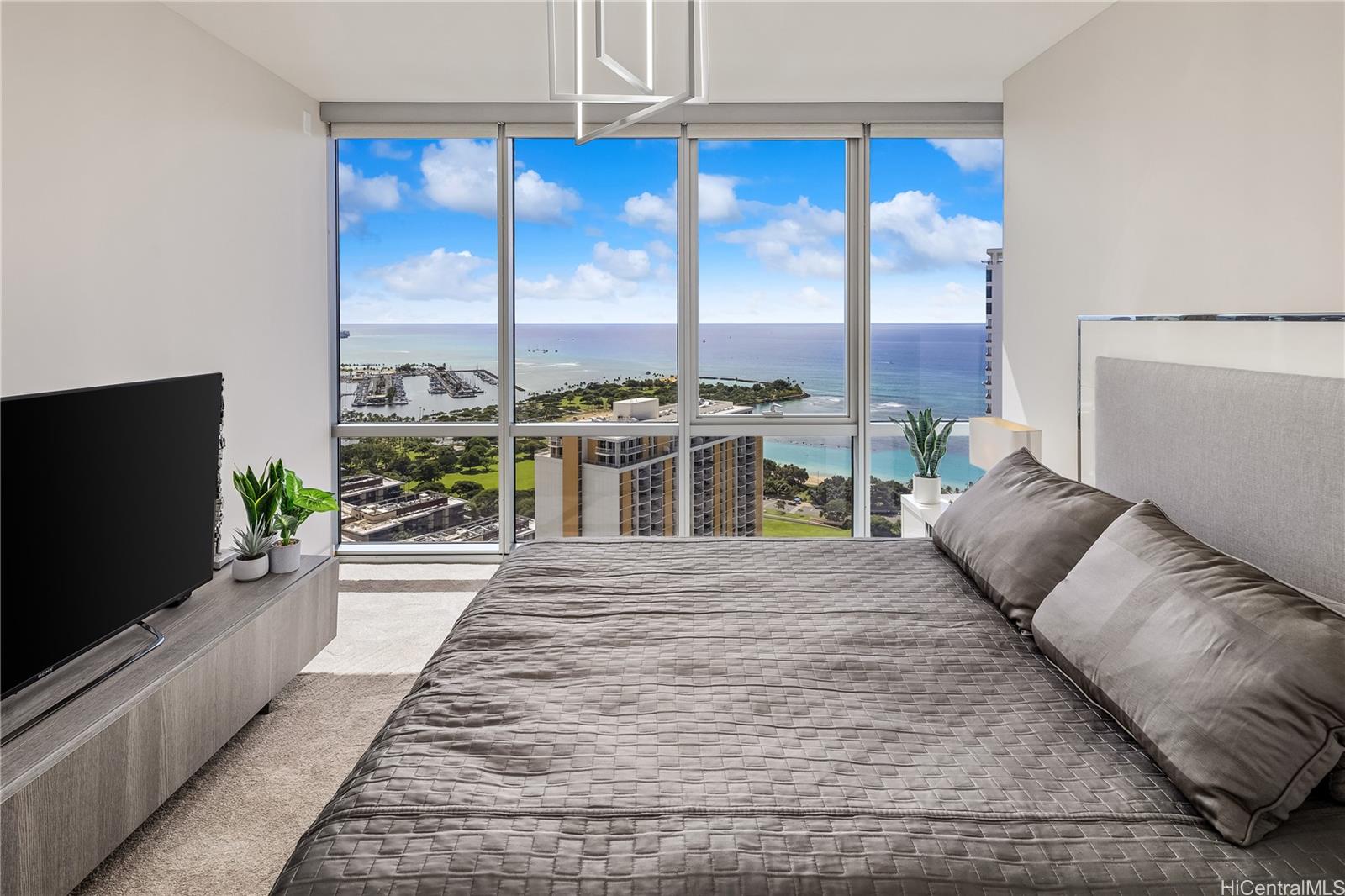 Waihonua condo # 4002, Honolulu, Hawaii - photo 9 of 24