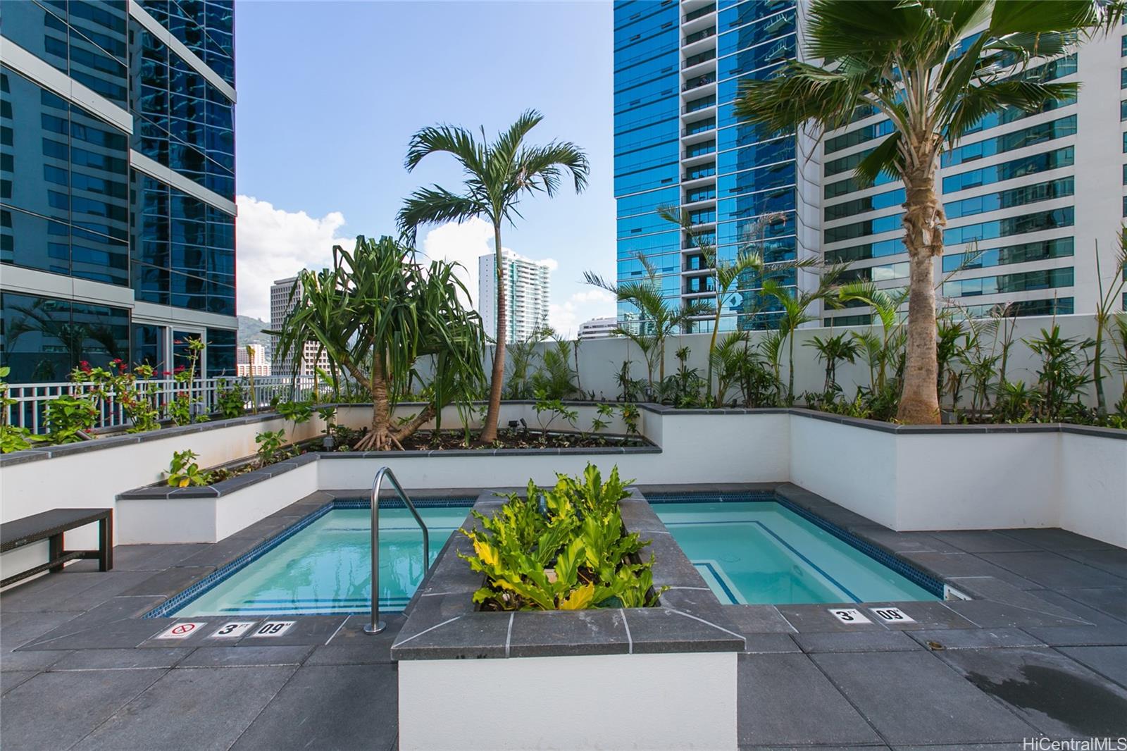 Waihonua condo # 4101, Honolulu, Hawaii - photo 19 of 25