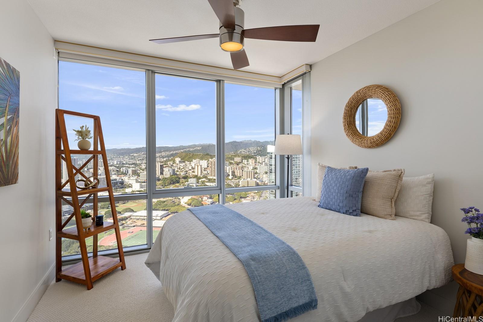 Waihonua condo # 4204, Honolulu, Hawaii - photo 11 of 25