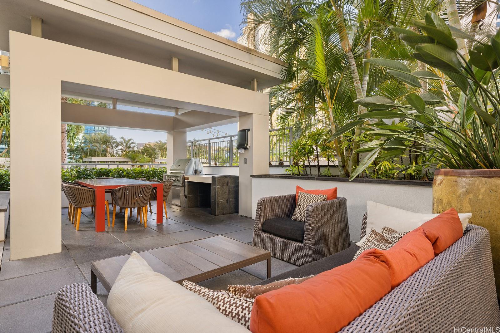 Waihonua condo # 4204, Honolulu, Hawaii - photo 18 of 25