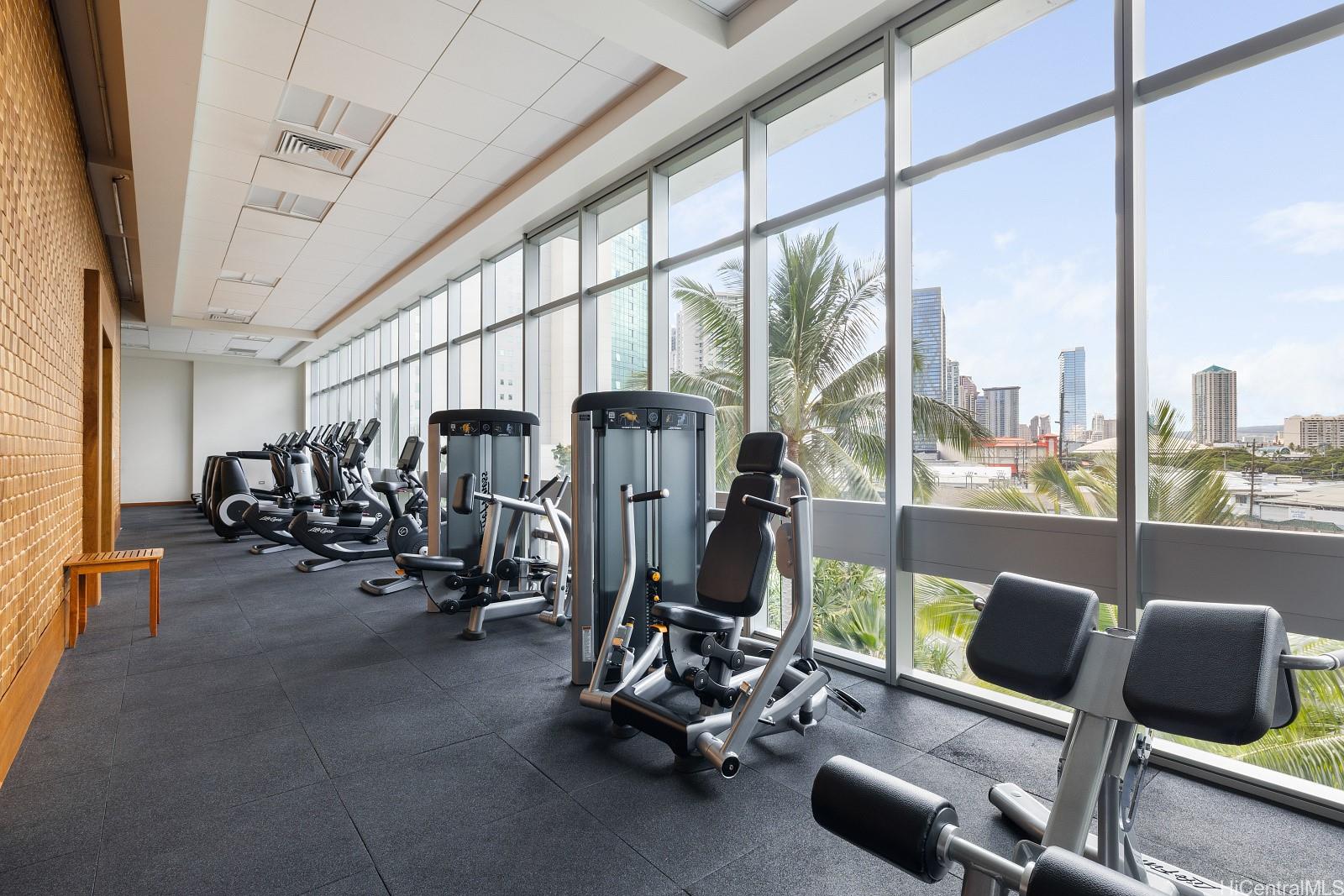 Waihonua condo # 4204, Honolulu, Hawaii - photo 21 of 25