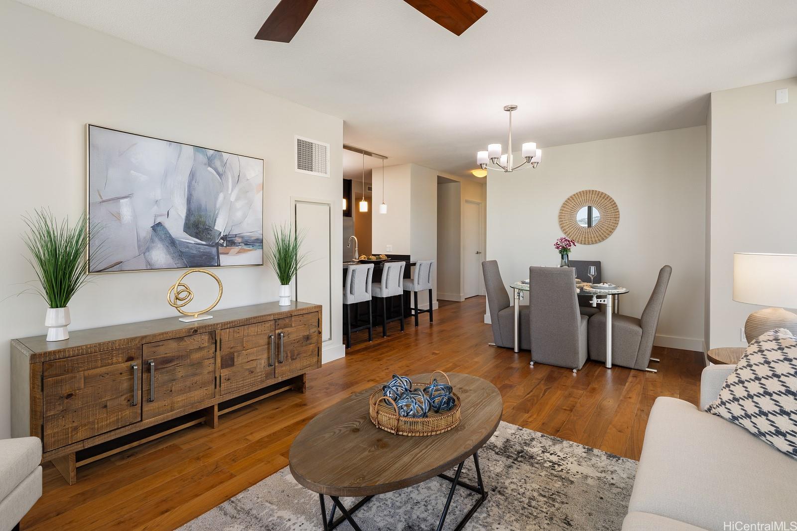 Waihonua condo # 4204, Honolulu, Hawaii - photo 4 of 25