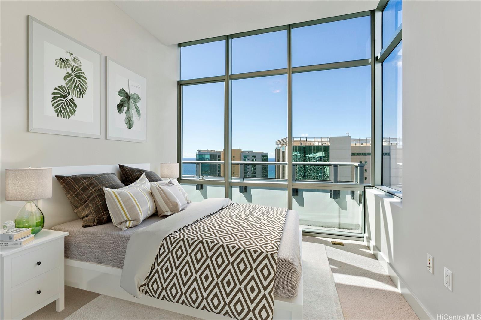 Waihonua condo # 4301, Honolulu, Hawaii - photo 14 of 22