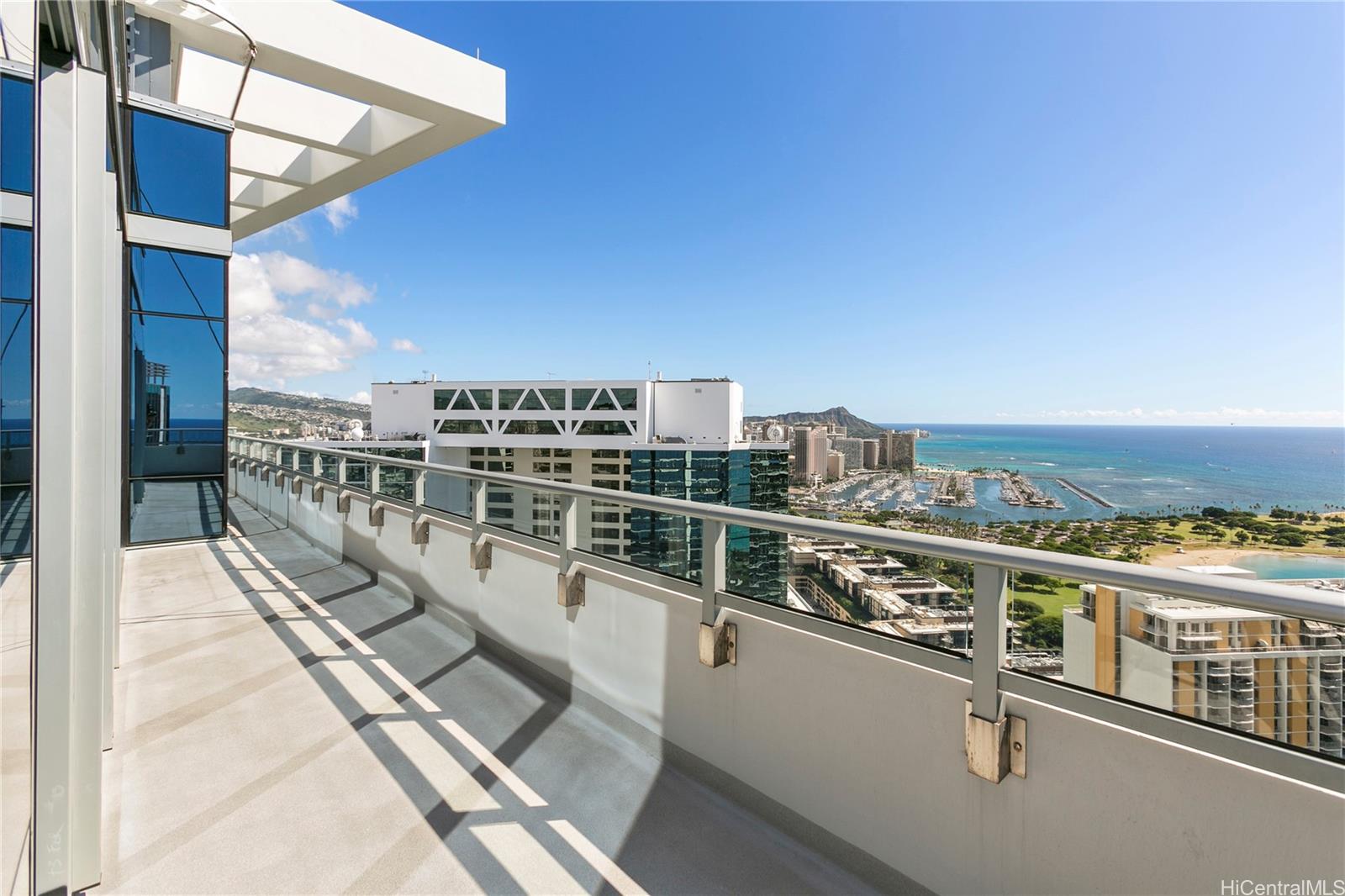 Waihonua condo # 4301, Honolulu, Hawaii - photo 16 of 22