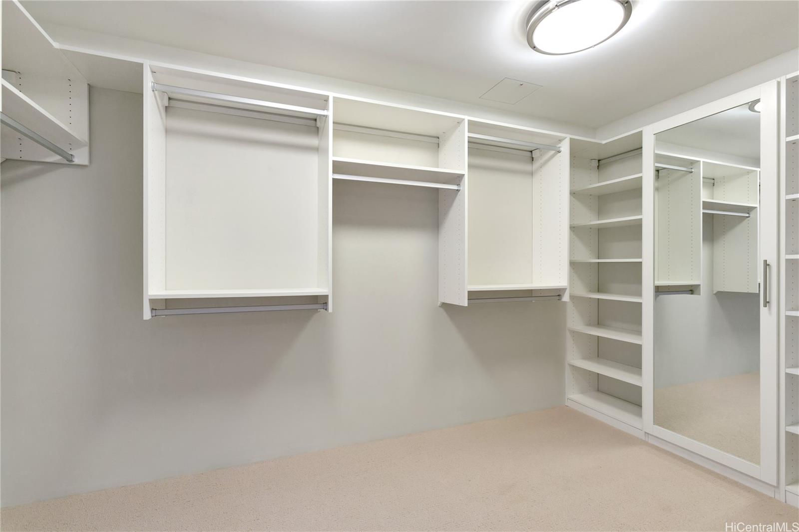 Waihonua condo # 4301, Honolulu, Hawaii - photo 10 of 22