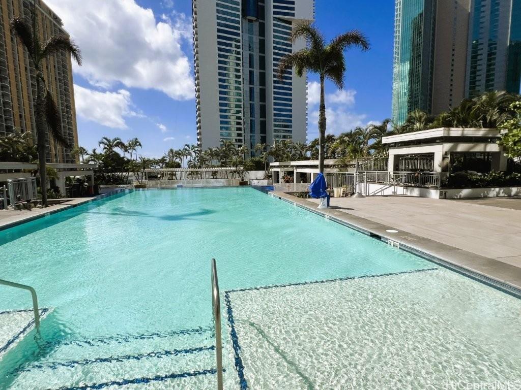 1189 Waimanu Street Honolulu - Rental - photo 14 of 18