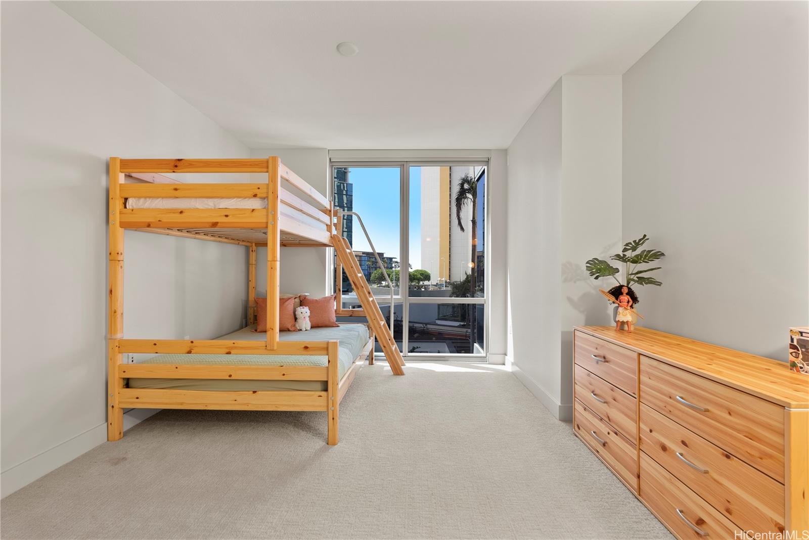 Waihonua condo # 704, Honolulu, Hawaii - photo 15 of 25