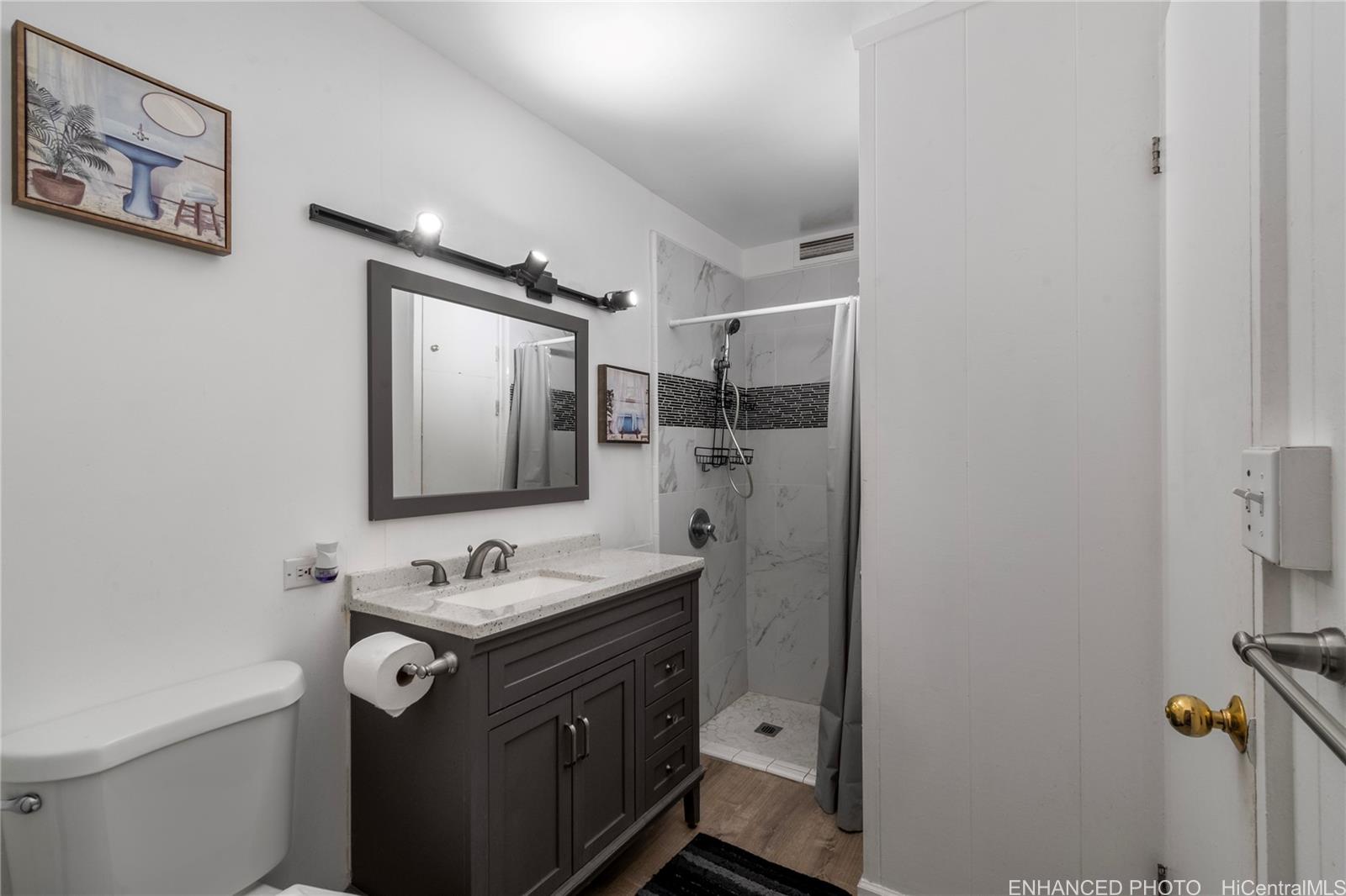 Makikian condo # 102, Honolulu, Hawaii - photo 12 of 20