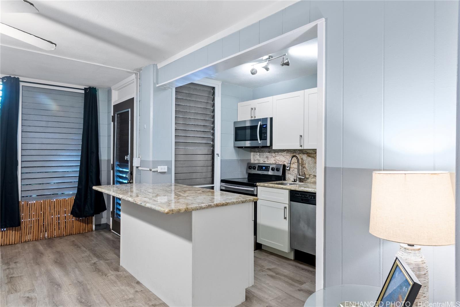 Makikian condo # 102, Honolulu, Hawaii - photo 4 of 19