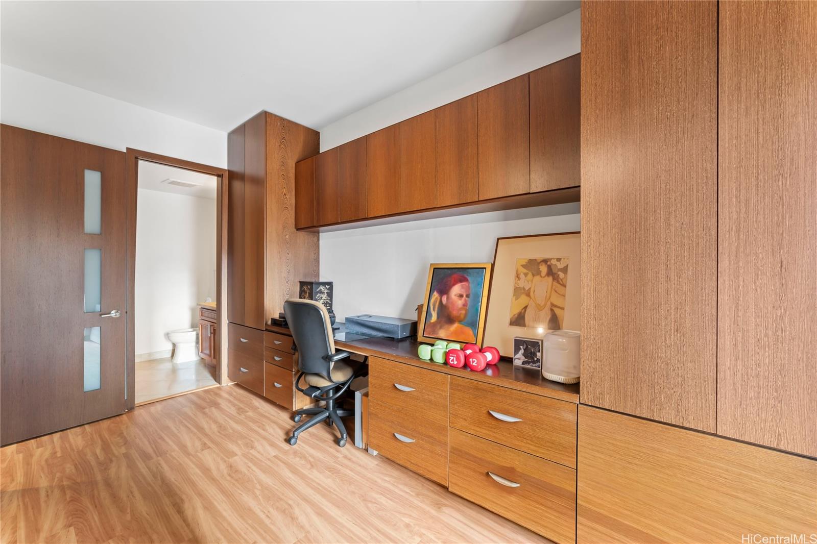 The Pinnacle Honolulu condo # 12B, Honolulu, Hawaii - photo 16 of 25