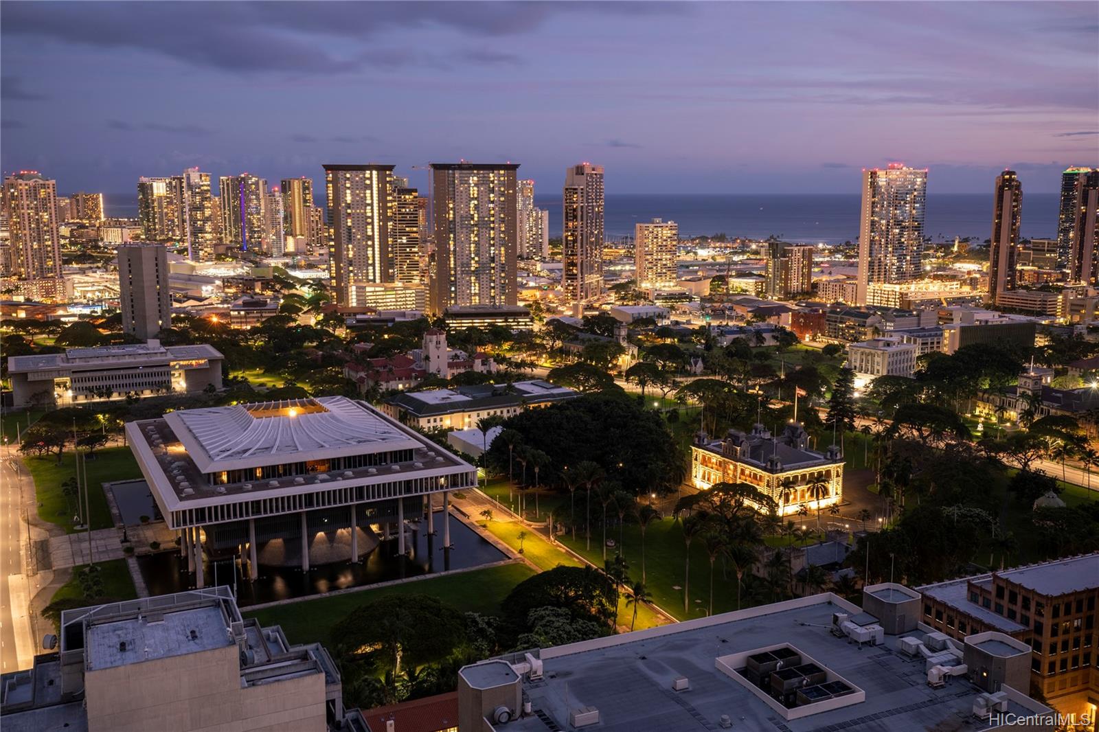 The Pinnacle Honolulu PH, 1199 Street, Honolulu Downtown