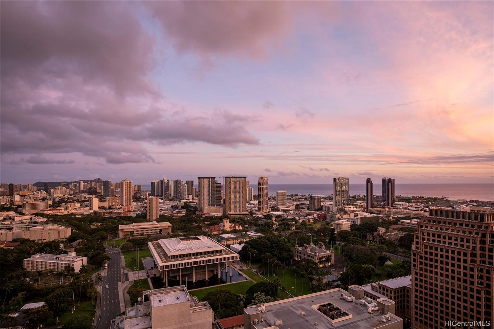 The Pinnacle Honolulu condo # PH, Honolulu, Hawaii - photo 20 of 23