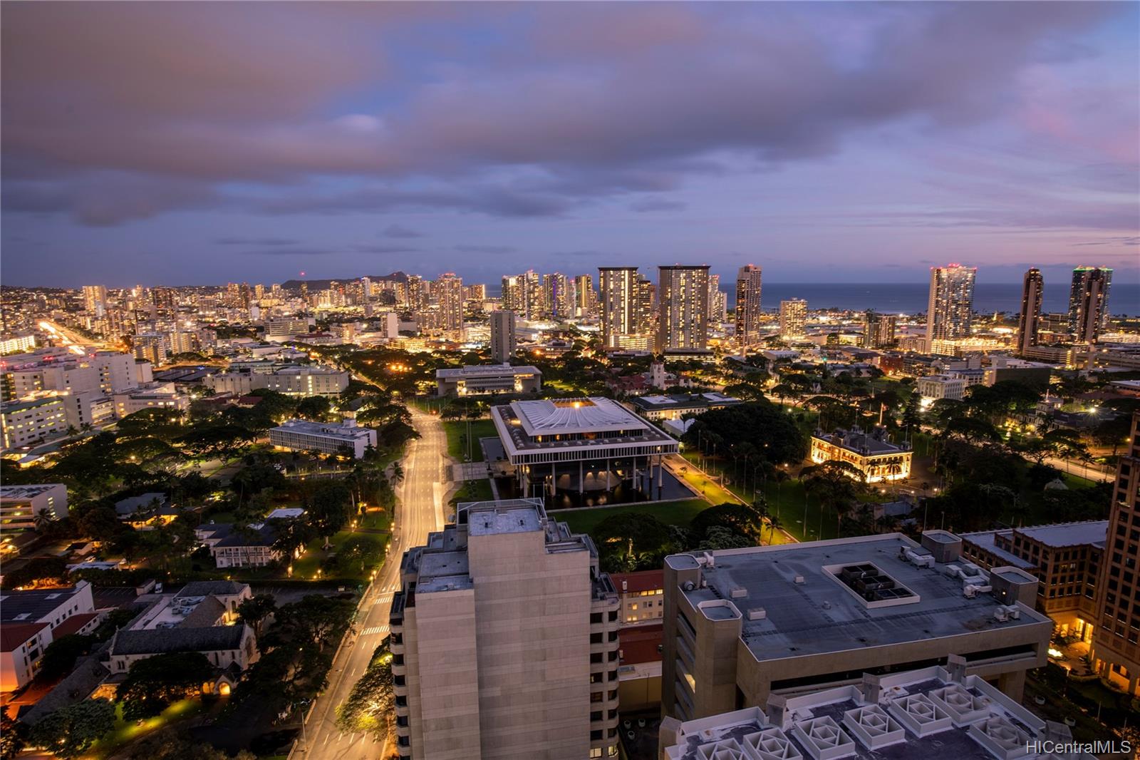 The Pinnacle Honolulu condo # PH, Honolulu, Hawaii - photo 22 of 23