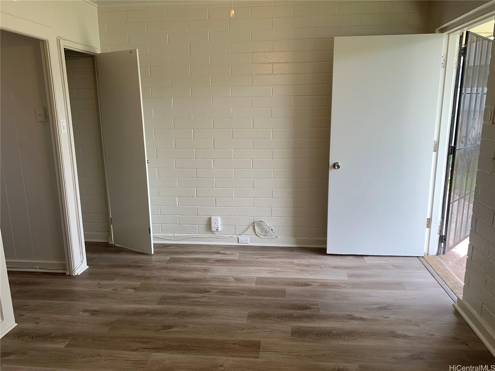 120 Kihapai Street Kailua - Rental - photo 3 of 5