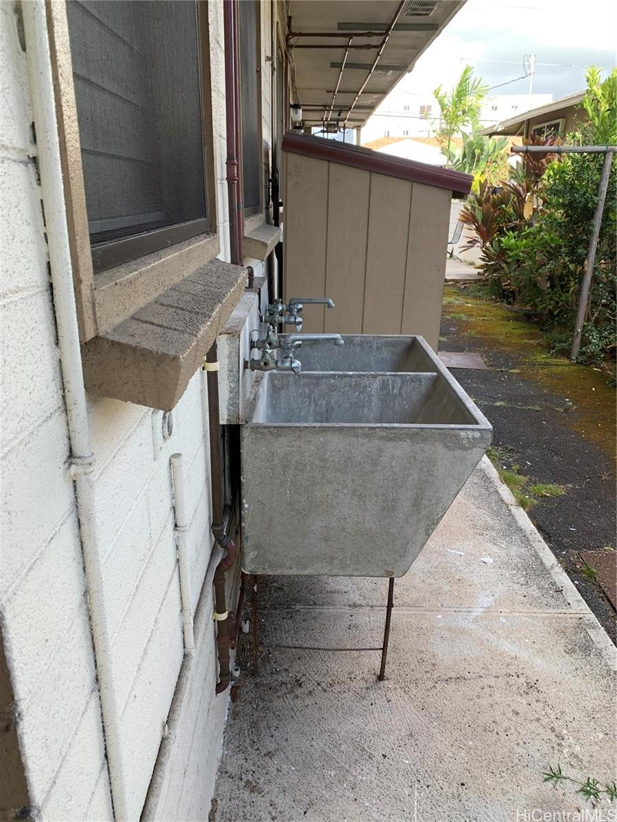 120 Kihapai Street Kailua - Rental - photo 5 of 5