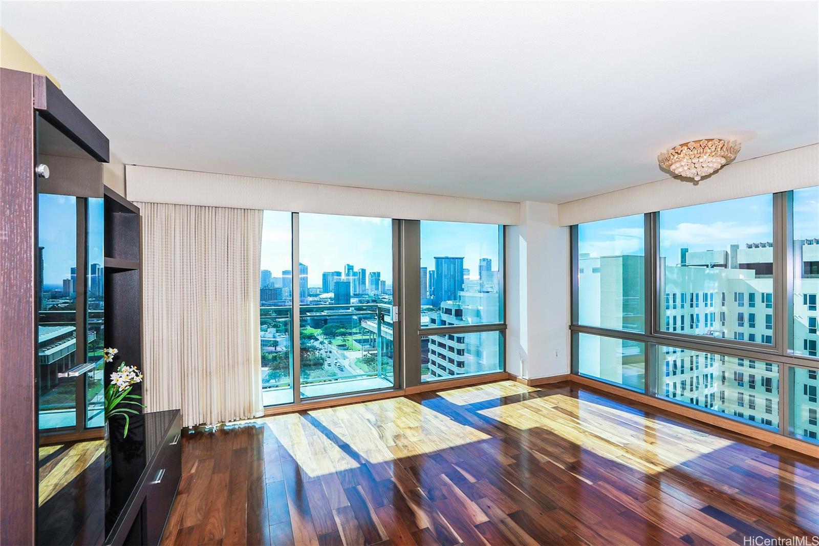 Capitol Place condo # 2302, Honolulu, Hawaii - photo 2 of 25