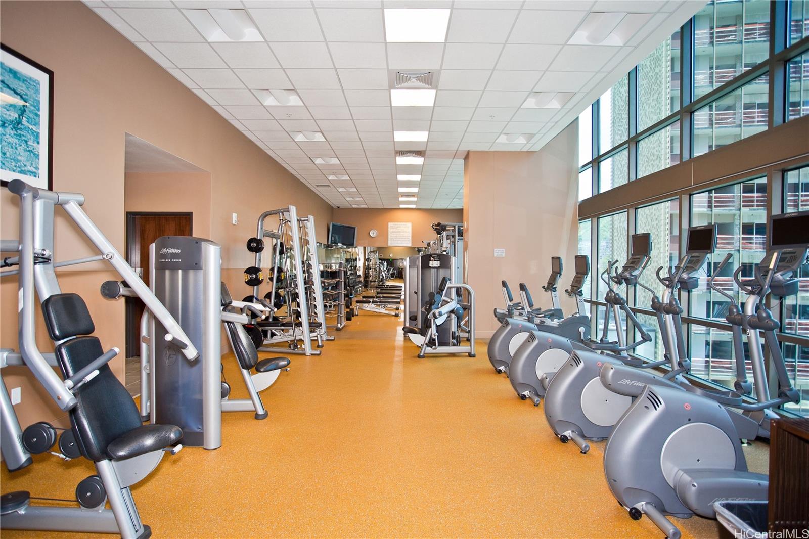 Capitol Place condo # 2302, Honolulu, Hawaii - photo 17 of 25