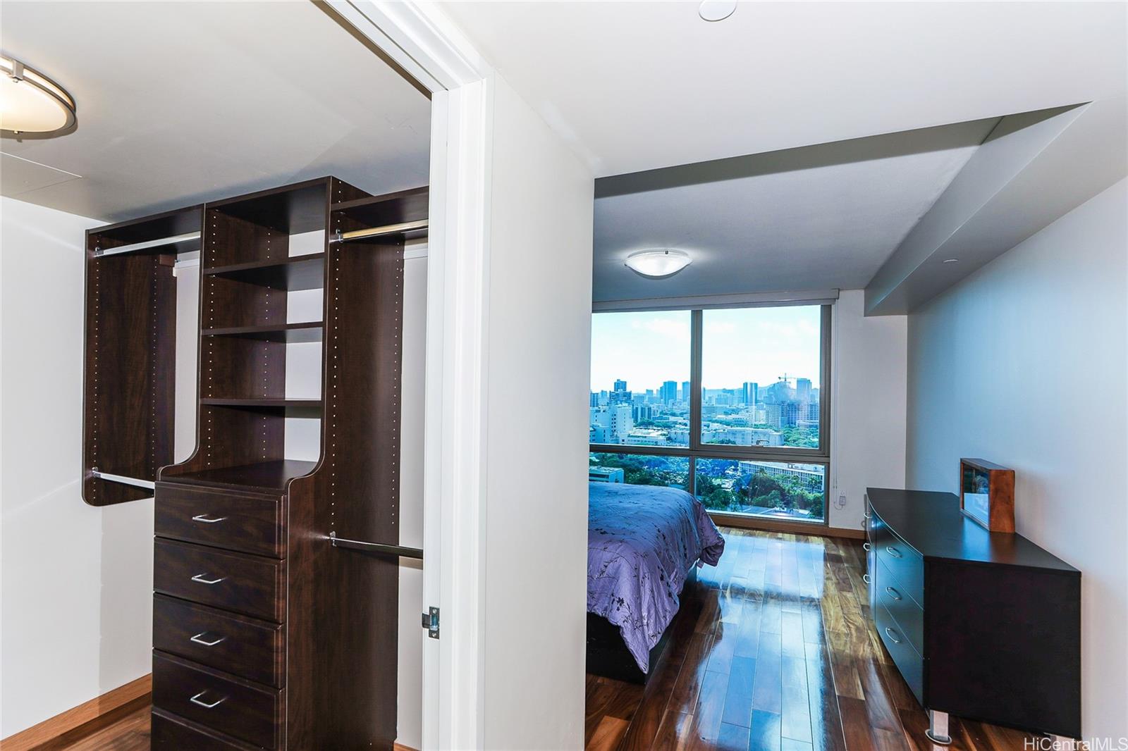 Capitol Place condo # 2302, Honolulu, Hawaii - photo 8 of 25